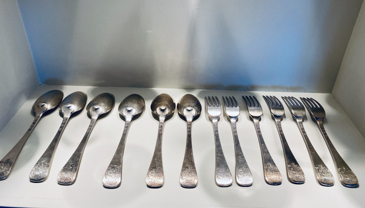 L'expertise des fourchettes en argent