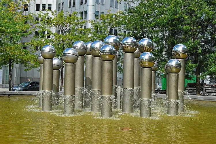 œuvre de Pol Bury